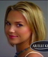 2006-AquamarineFeaturette-AwesomeAudition-010.jpg