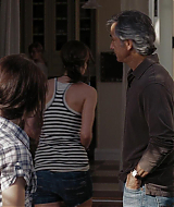 Filename=2009-TheUninvited-0913.jpg
Filesize=136KiB
Dimensions=1920x1080
Date added=Sep 03, 2021 2009-TheUninvited-0913.jpg