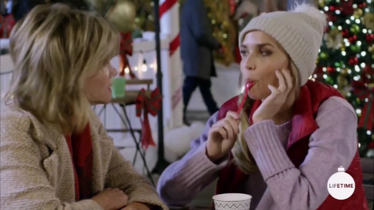 2017-FourChristmasandWedding-1128.jpg