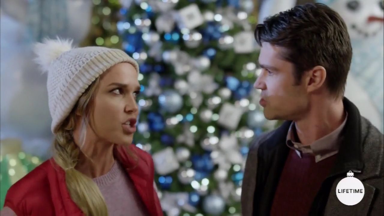 2017-FourChristmasandWedding-1167.jpg