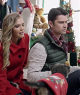 2017-FourChristmasandWedding-0388.jpg