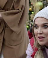 2017-FourChristmasandWedding-1049.jpg