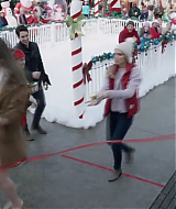 2017-FourChristmasandWedding-1060.jpg