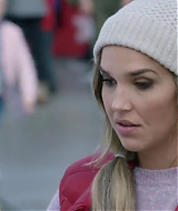 2017-FourChristmasandWedding-1063.jpg