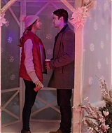 2017-FourChristmasandWedding-1233.jpg