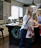 2017-FourChristmasandWedding-2027.jpg