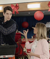 2017-FourChristmasandWedding-2032.jpg