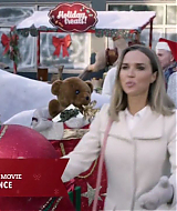 2017-FourChristmasandWedding-2082.jpg