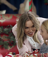 2017-FourChristmasandWedding-2097.jpg