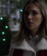 2017-FourChristmasandWedding-2208.jpg