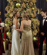 2017-FourChristmasandWedding-2297.jpg