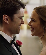 2017-FourChristmasandWedding-2319.jpg