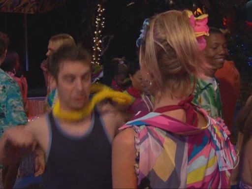 G4L-S05E08_278.jpg G4L-S05E08_278.jpg