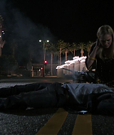 90210-S04E12-008.jpg