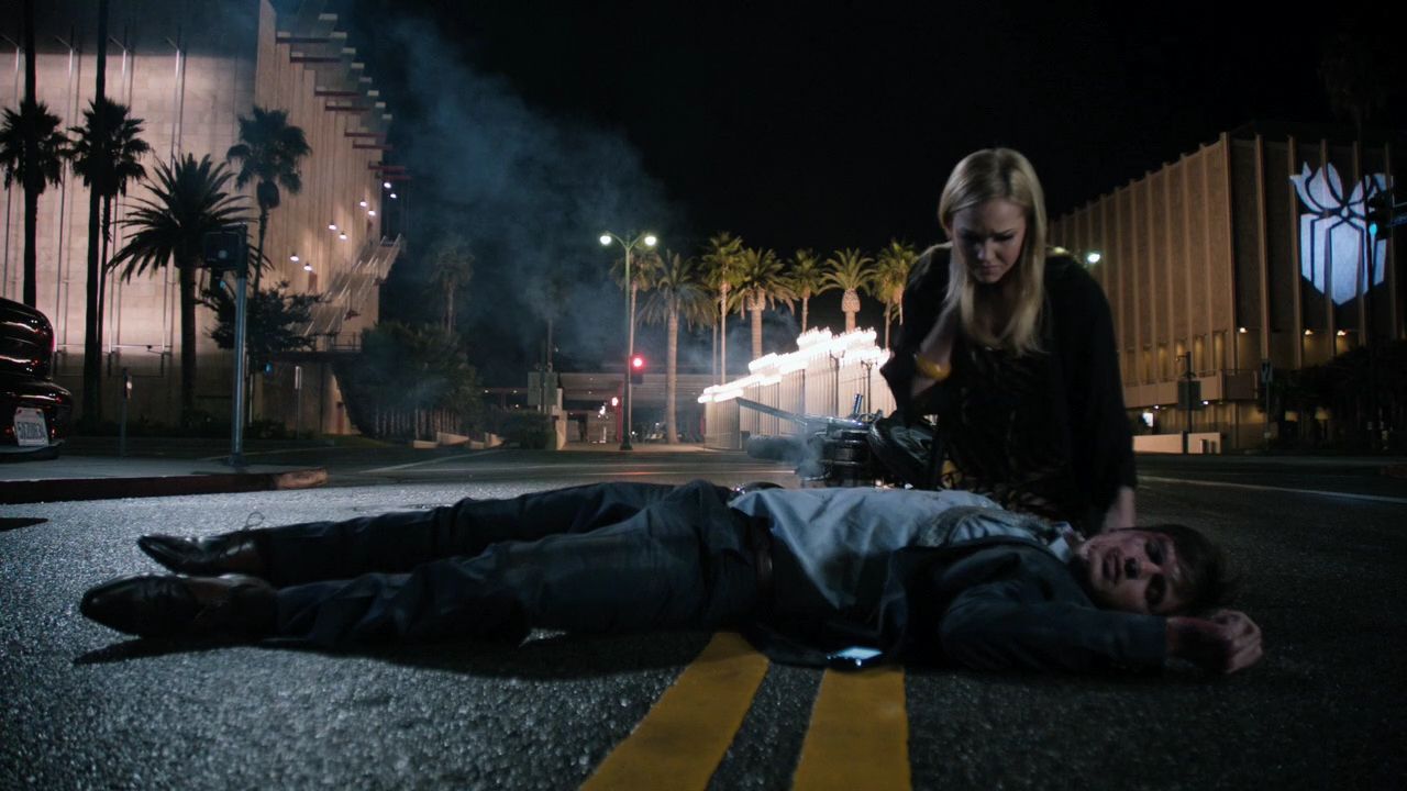 90210-S04E13-003.jpg