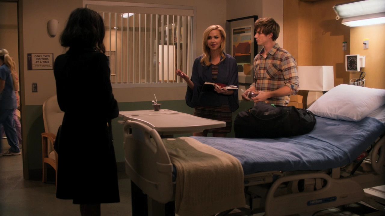 90210-S04E13-024.jpg