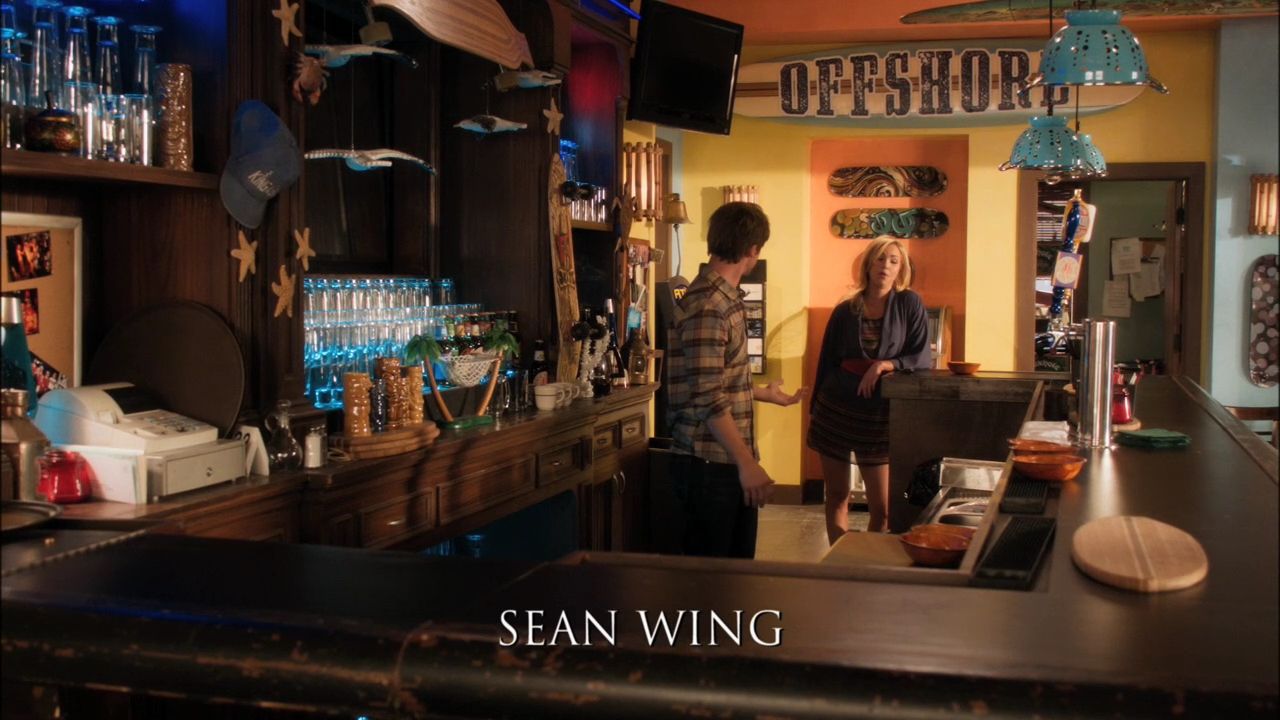 90210-S04E13-040.jpg