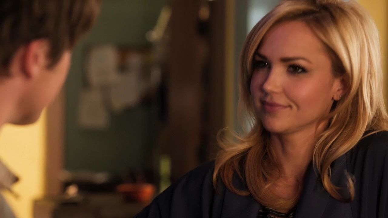 90210-S04E13-071.jpg