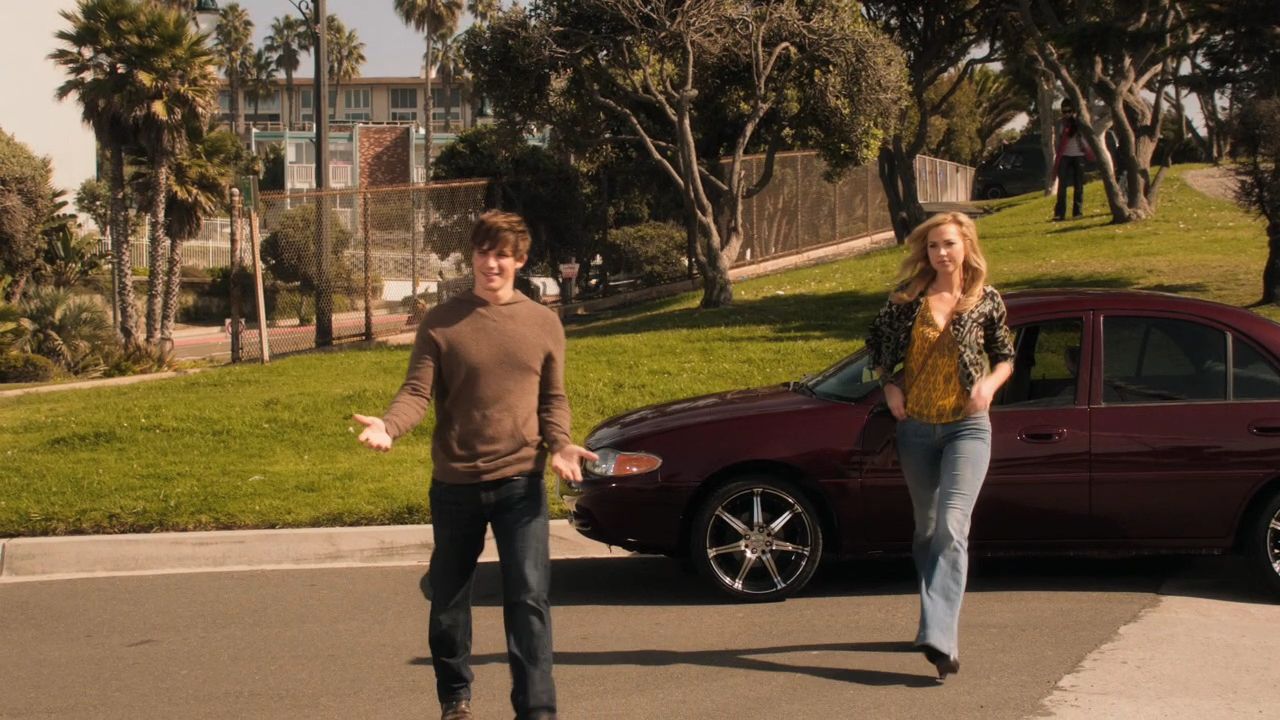 90210-S04E13-082.jpg
