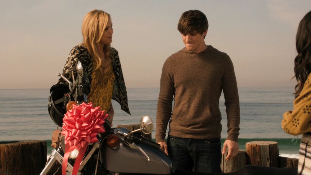 90210-S04E13-088.jpg