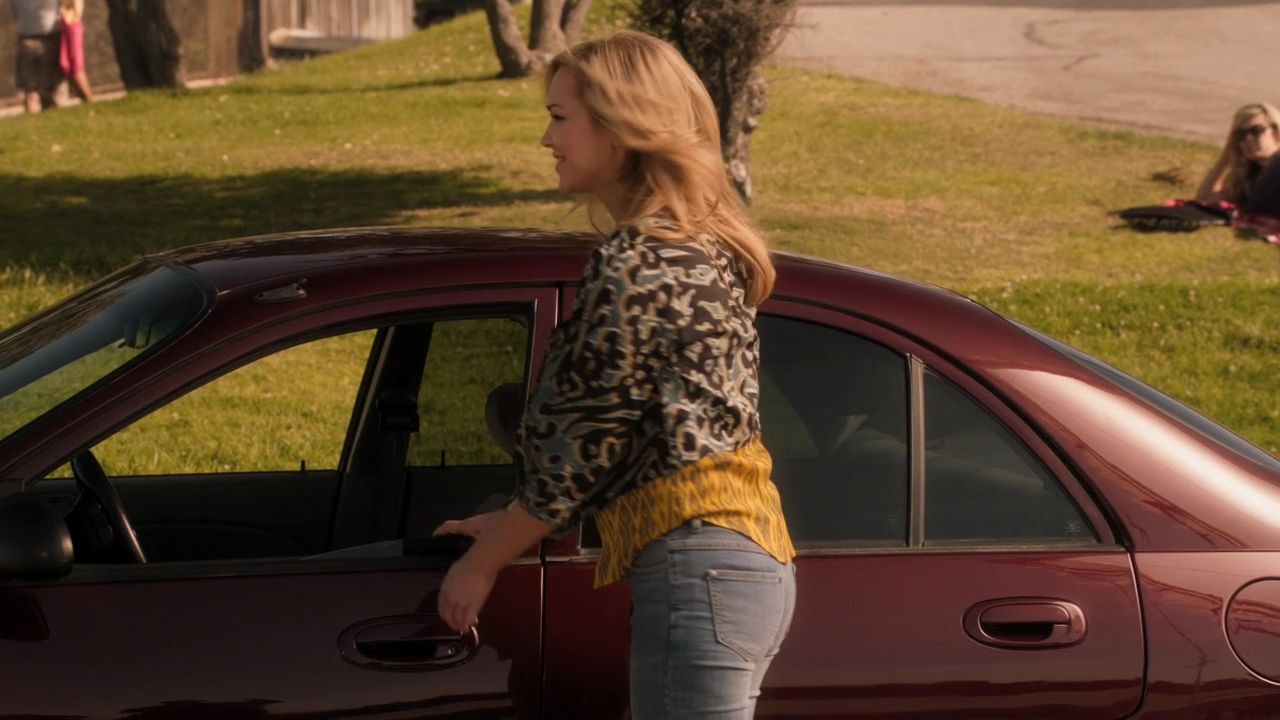90210-S04E13-090.jpg