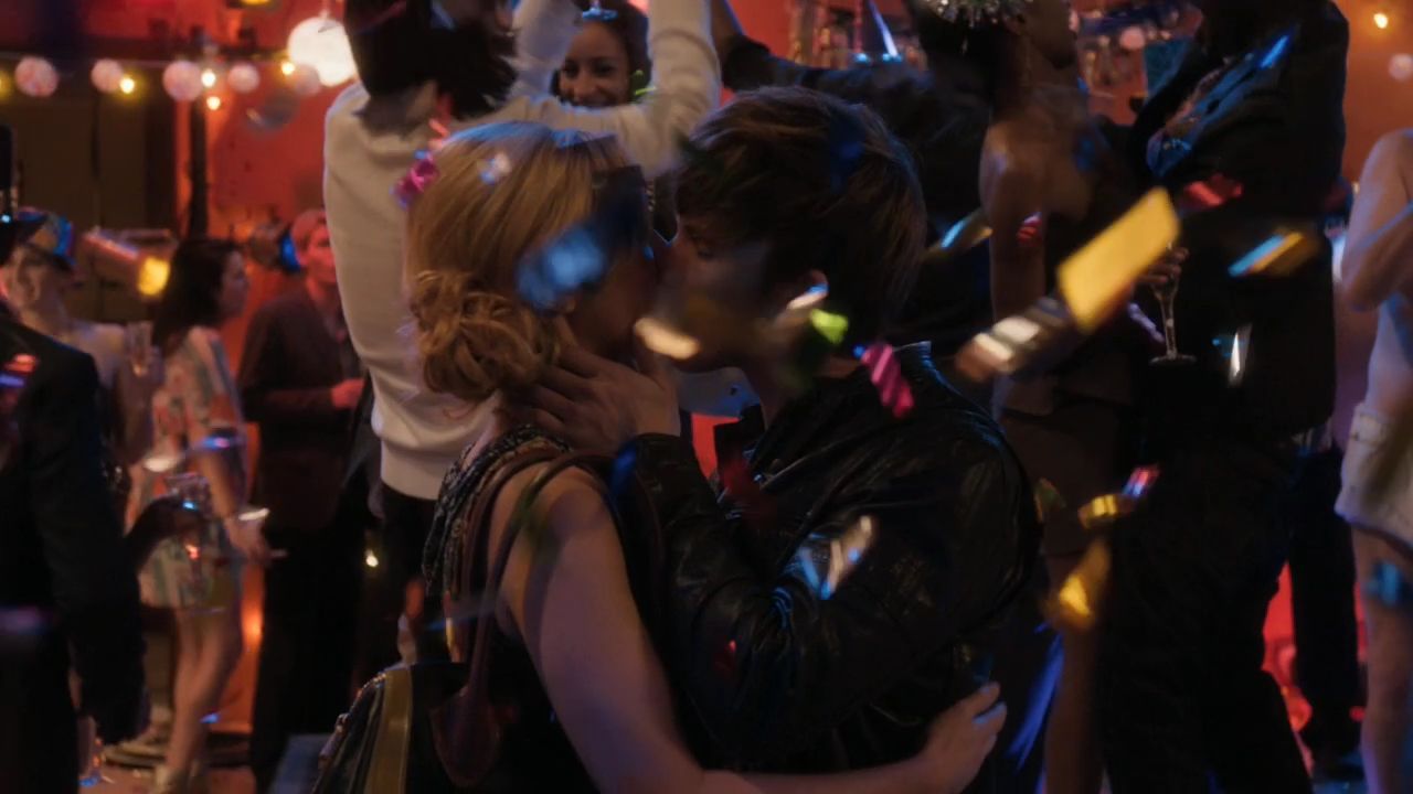 90210-S04E13-135.jpg