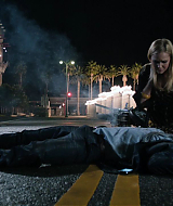 90210-S04E13-003.jpg