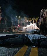 90210-S04E13-006.jpg