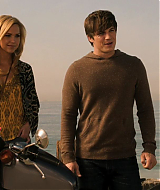 90210-S04E13-086.jpg