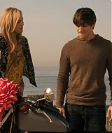 90210-S04E13-088.jpg