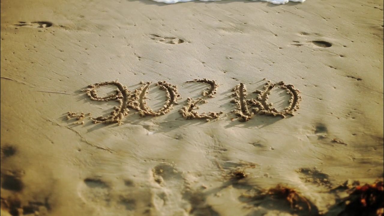 90210-S04E14-079.jpg
