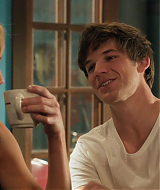 90210-S04E14-025.jpg