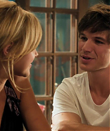 90210-S04E14-033.jpg