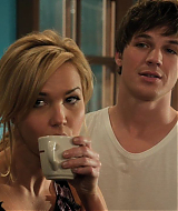 90210-S04E14-046.jpg