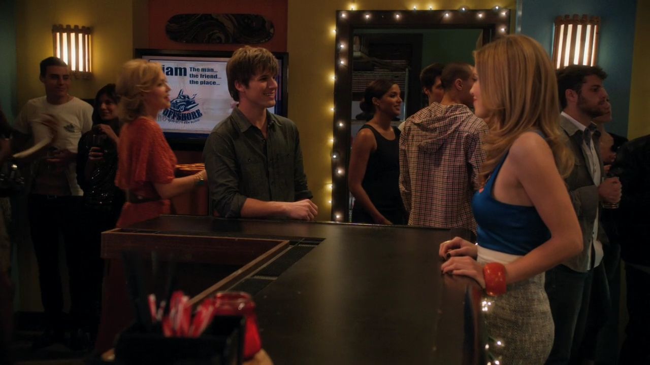 90210-S04E15-147.jpg
