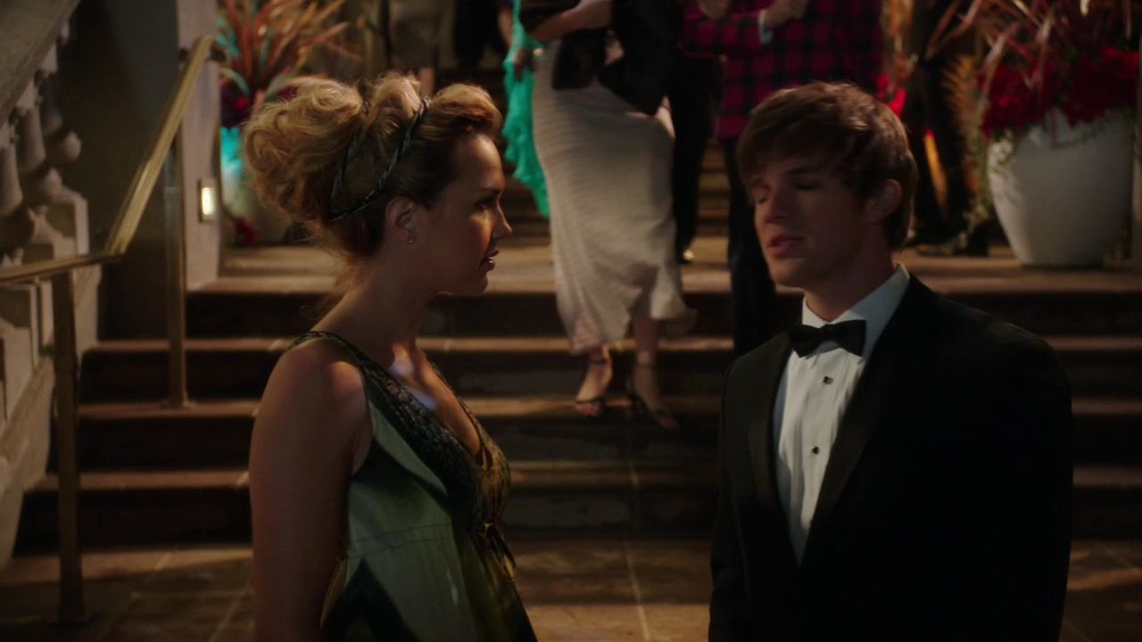 90210-S04E16-111.jpg