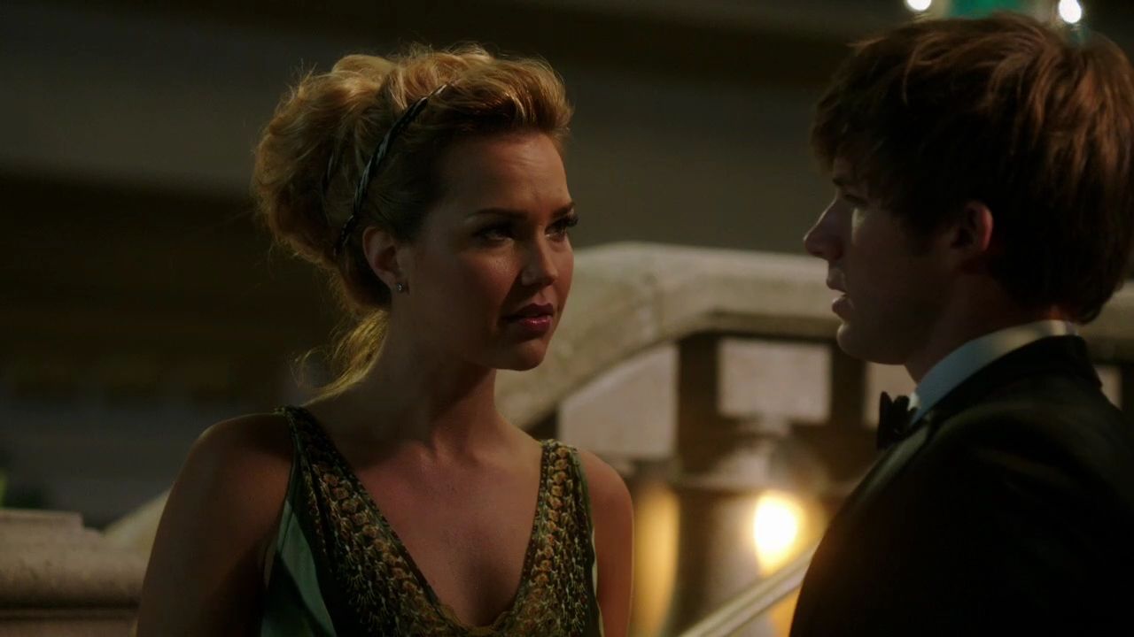 90210-S04E16-115.jpg