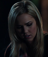 90210-S04E16-001.jpg