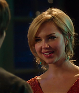 90210-S04E16-004.jpg
