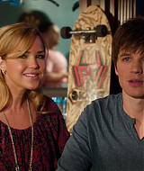 90210-S04E16-026.jpg