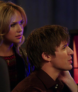 90210-S04E16-073.jpg