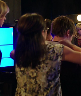 90210-S04E16-082.jpg