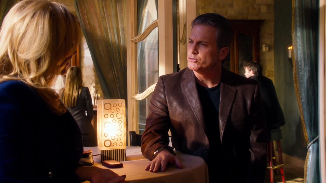 90210-S04E18-005.jpg