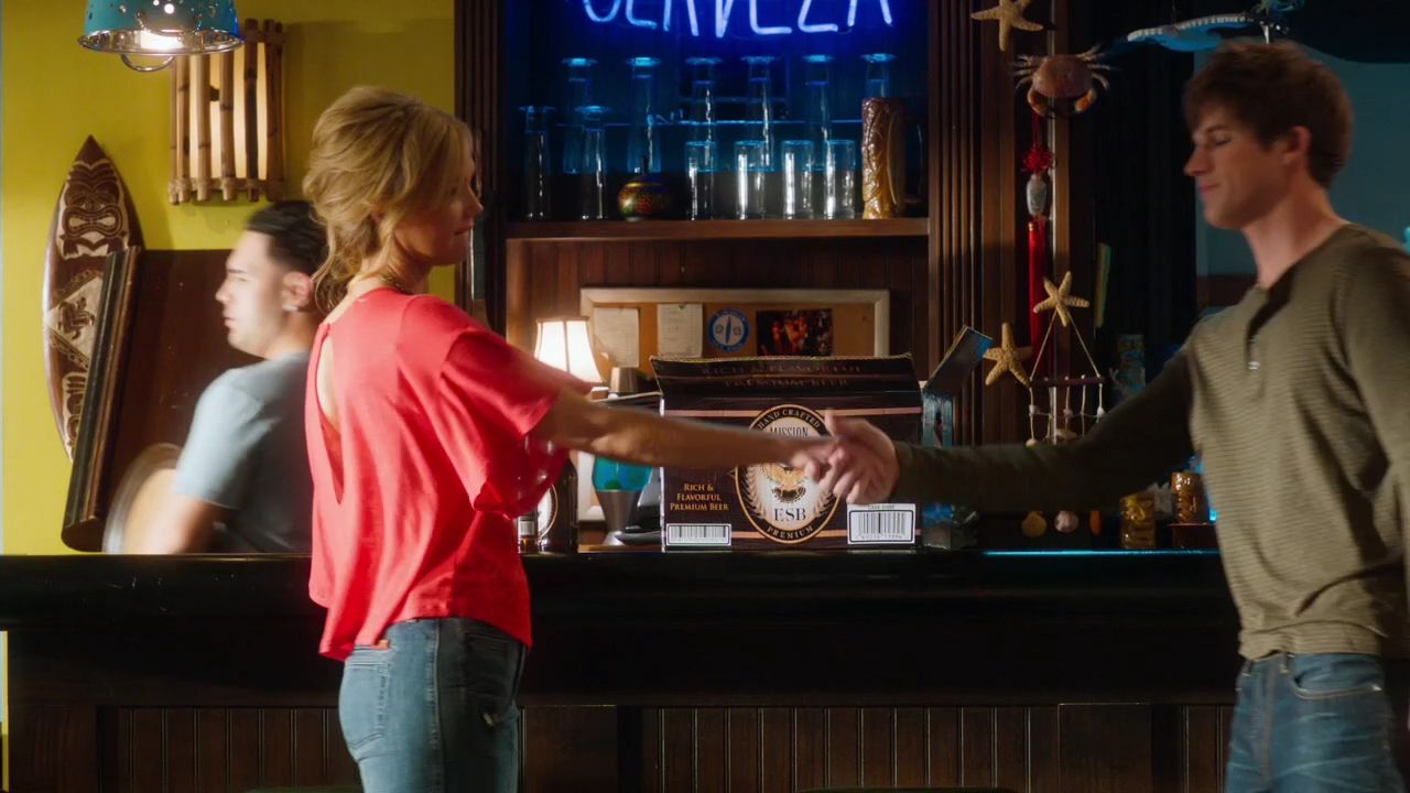 90210-S04E18-027.jpg