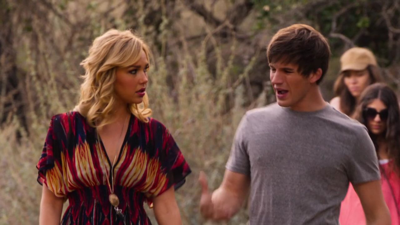 90210-S04E18-065.jpg