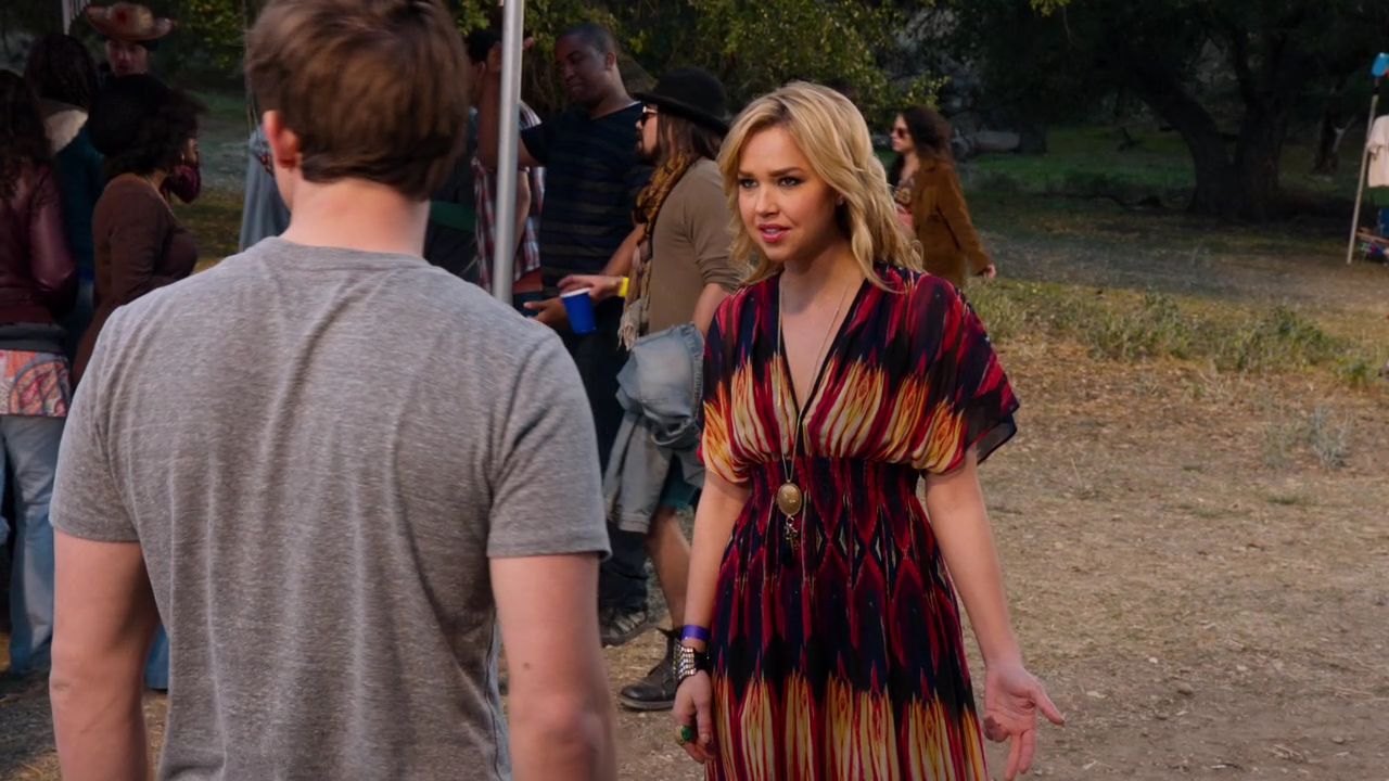 90210-S04E18-099.jpg