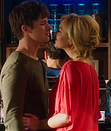 90210-S04E18-019.jpg