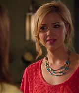 90210-S04E18-043.jpg