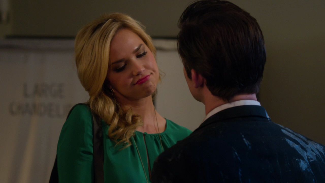 90210-S04E19-021.jpg