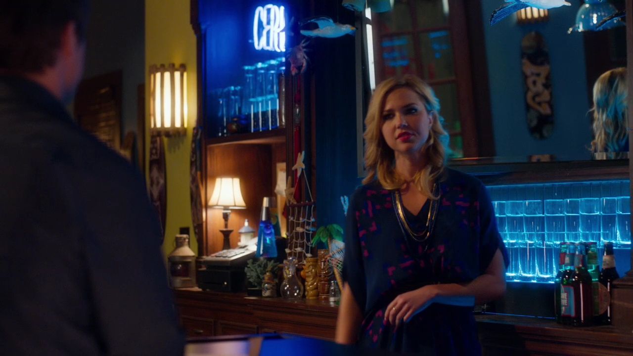 90210-S04E19-084.jpg